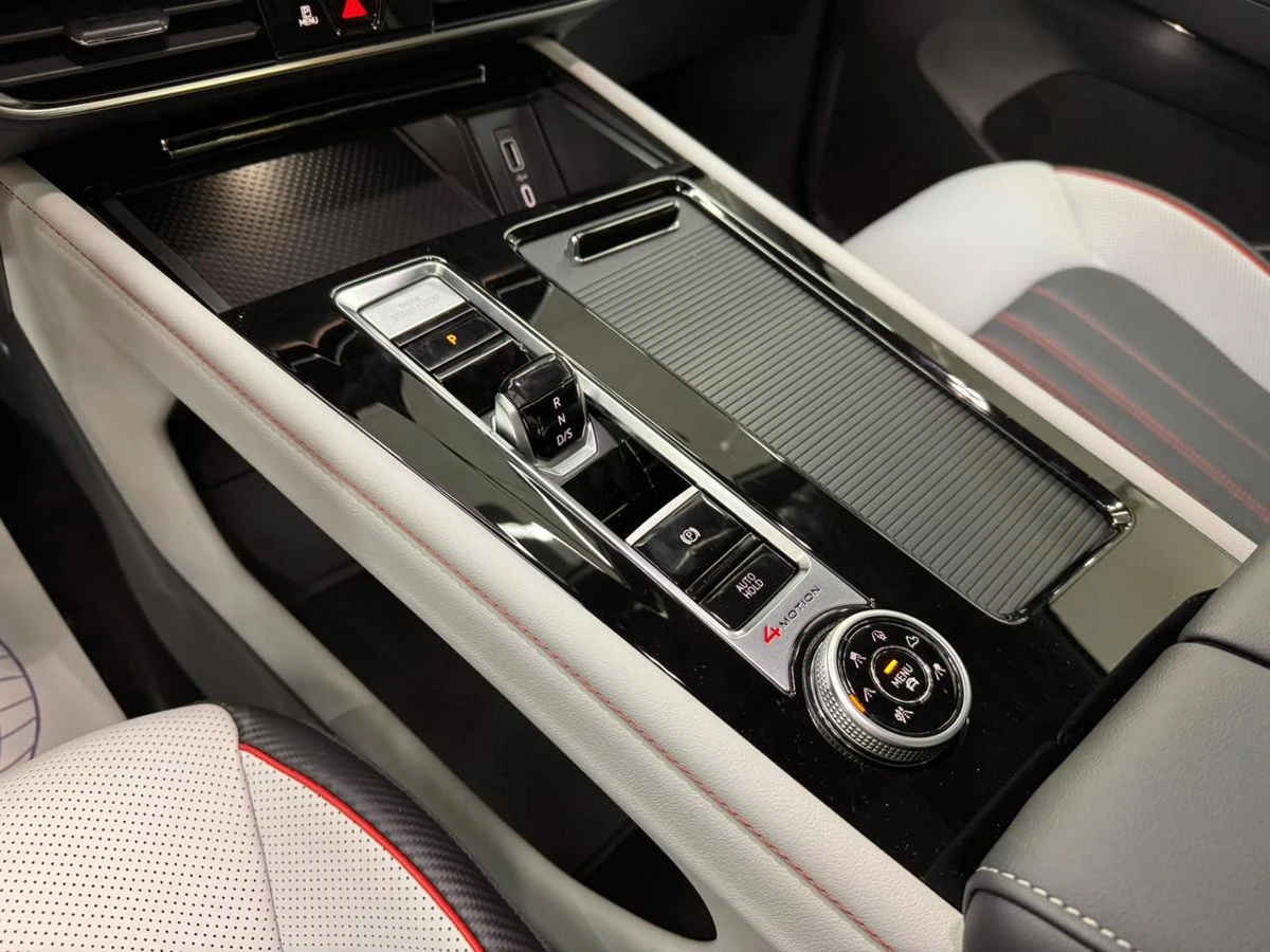 Volkswagen Teramont X, 2025г, полный привод, робот