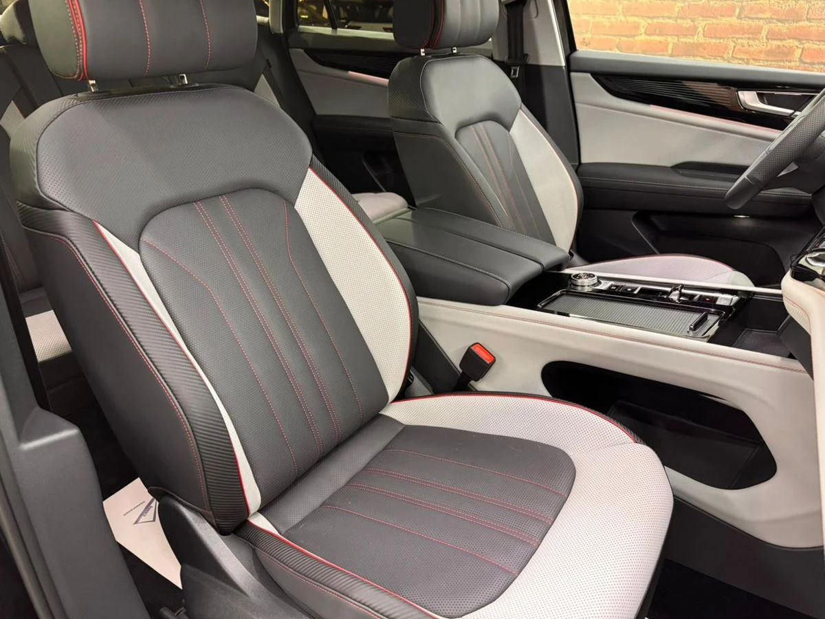 Volkswagen Teramont X, 2025г, полный привод, робот