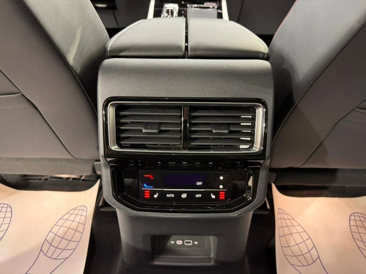 Volkswagen Teramont X, 2025г, полный привод, робот