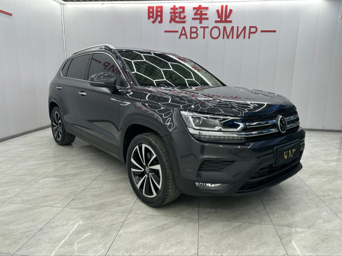 Volkswagen Tharu, 2022г, передний привод, робот