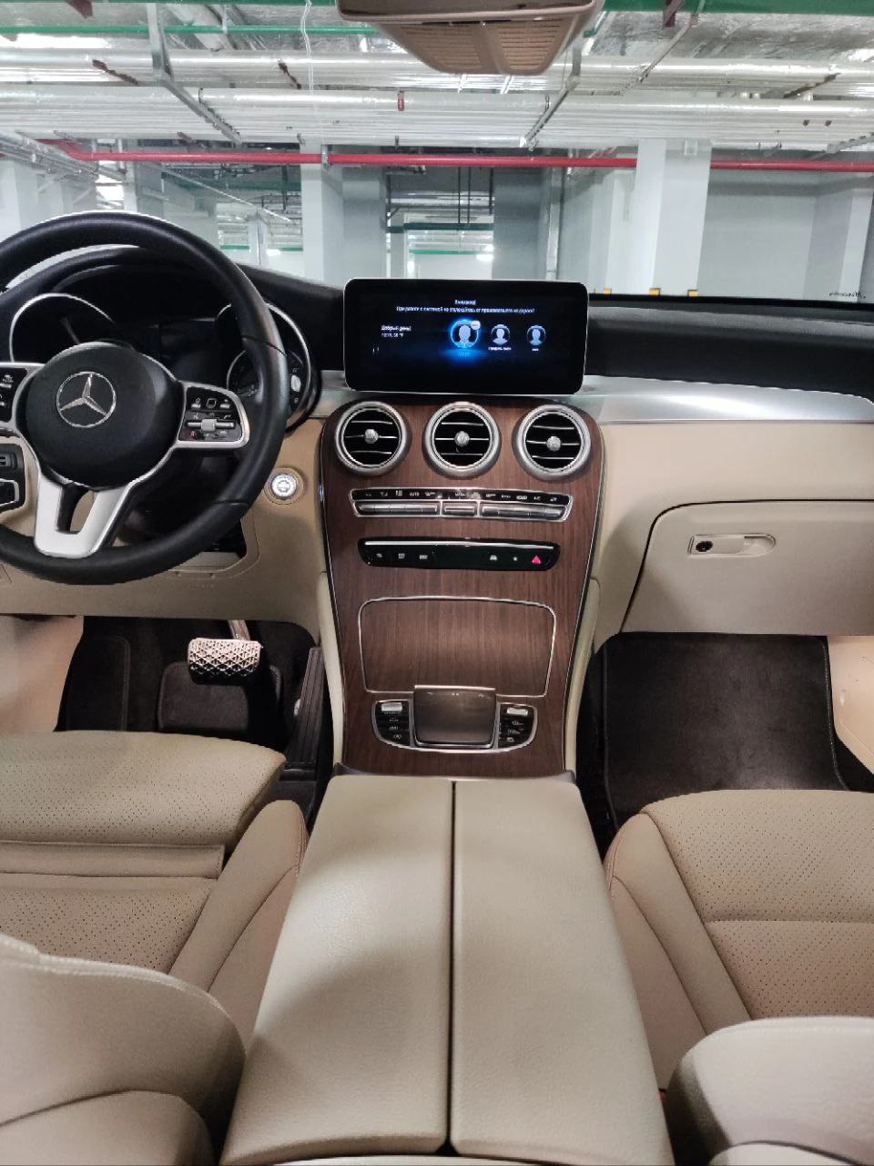 Mercedes-Benz GLC, 2020г, полный привод, автомат