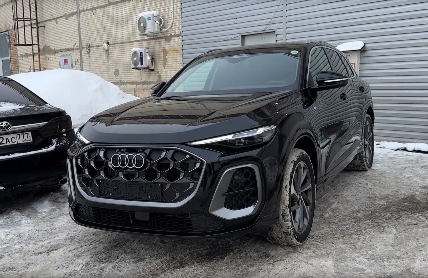 Audi Q5 TDI Hybrid 2026: настоящий немецкий кроссовер против китайских аналогов