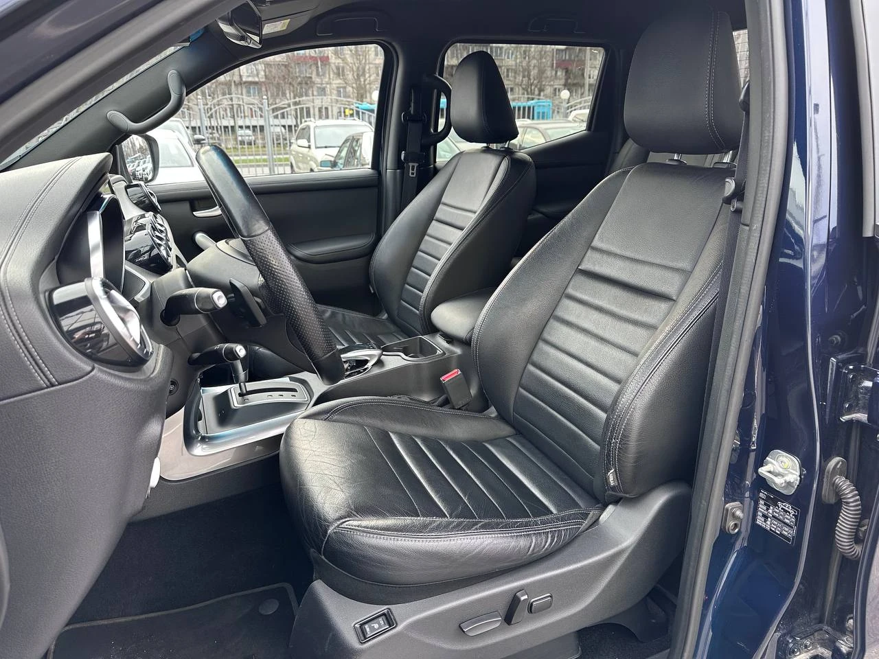 Mercedes-Benz X-Class, 2018г, полный привод, автомат