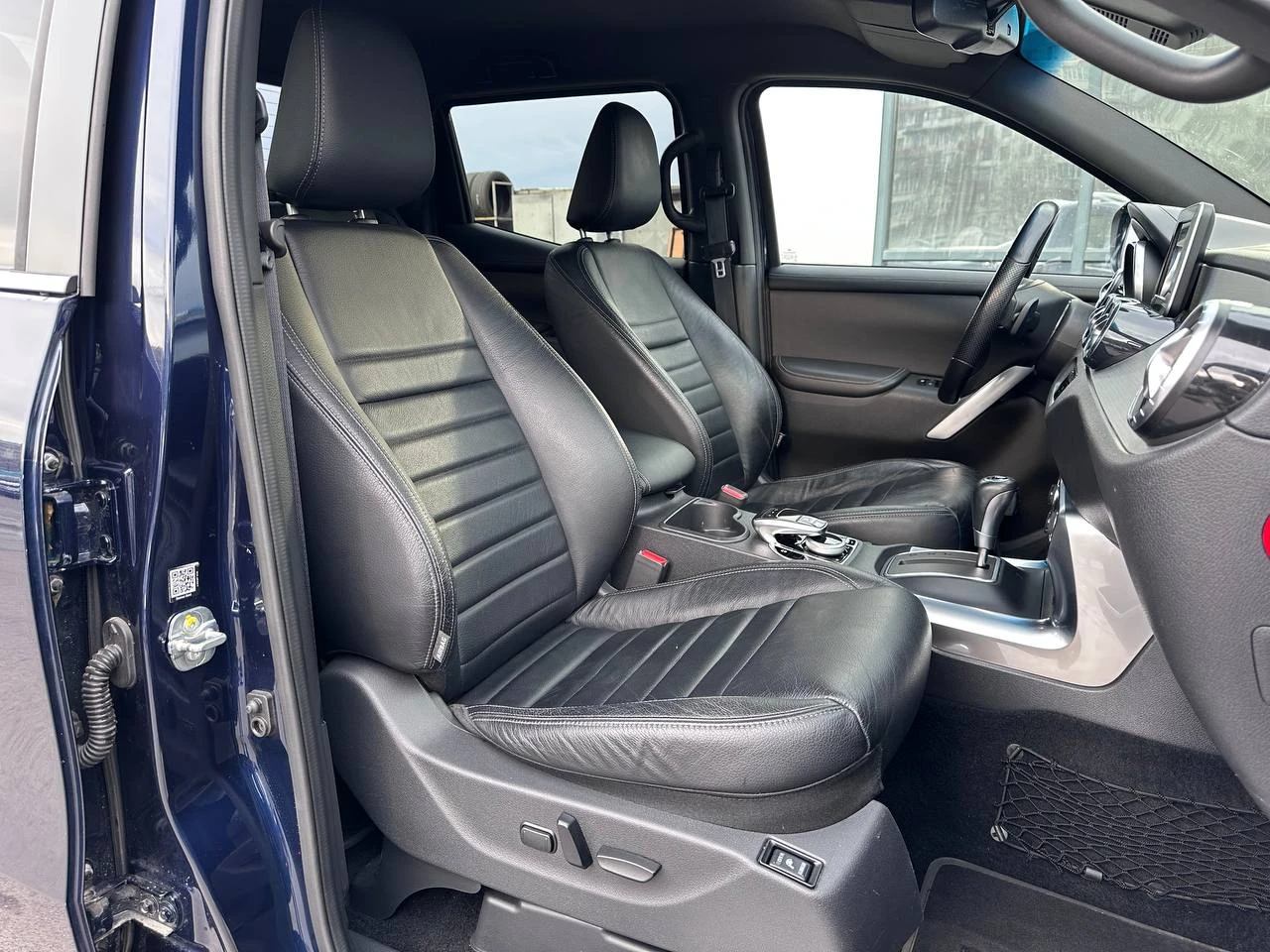 Mercedes-Benz X-Class, 2018г, полный привод, автомат