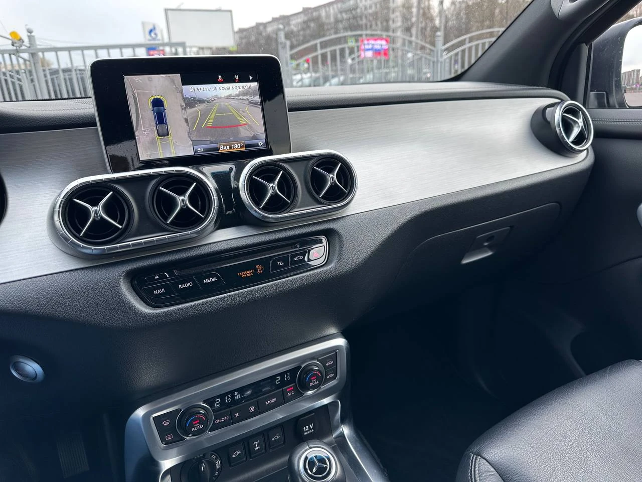 Mercedes-Benz X-Class, 2018г, полный привод, автомат