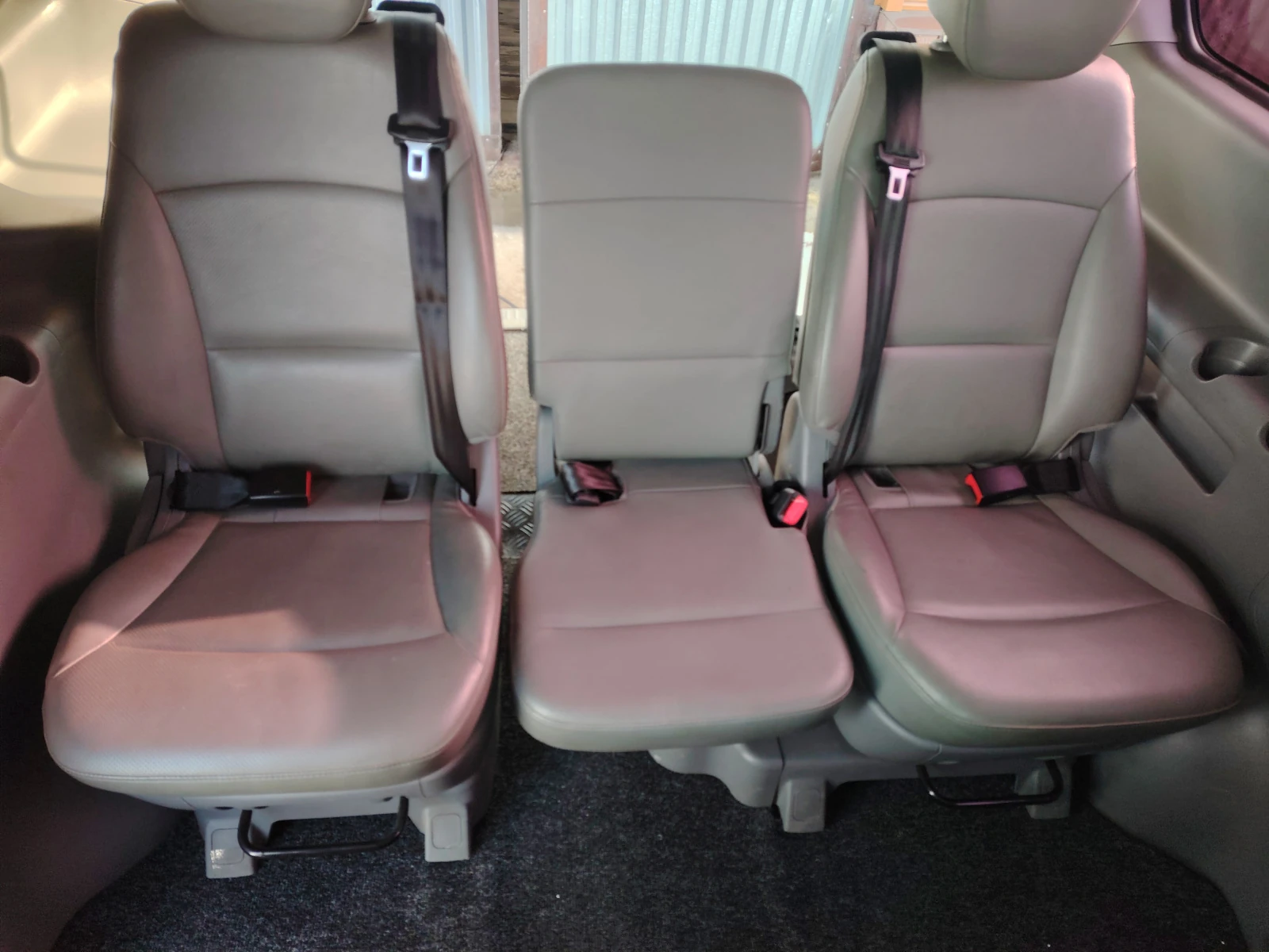 Hyundai Grand Starex, 2012г, полный привод, автомат