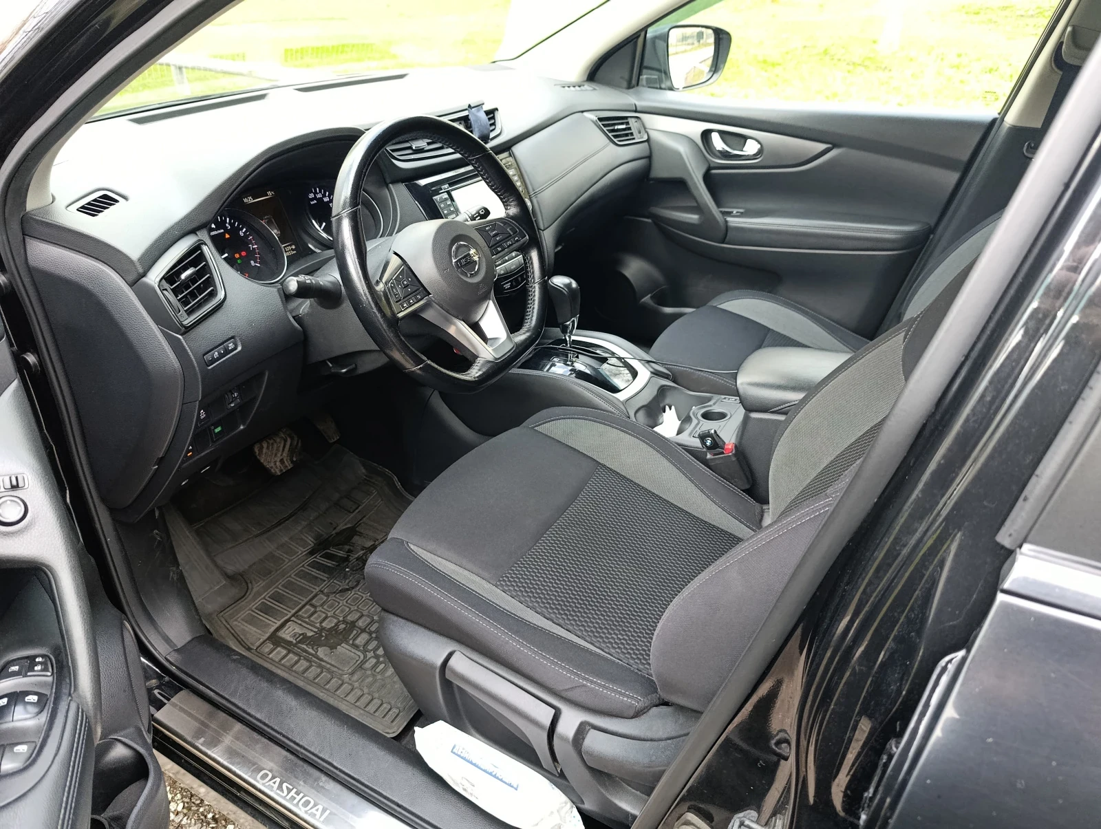 Nissan Qashqai, 2019г, передний привод, вариатор