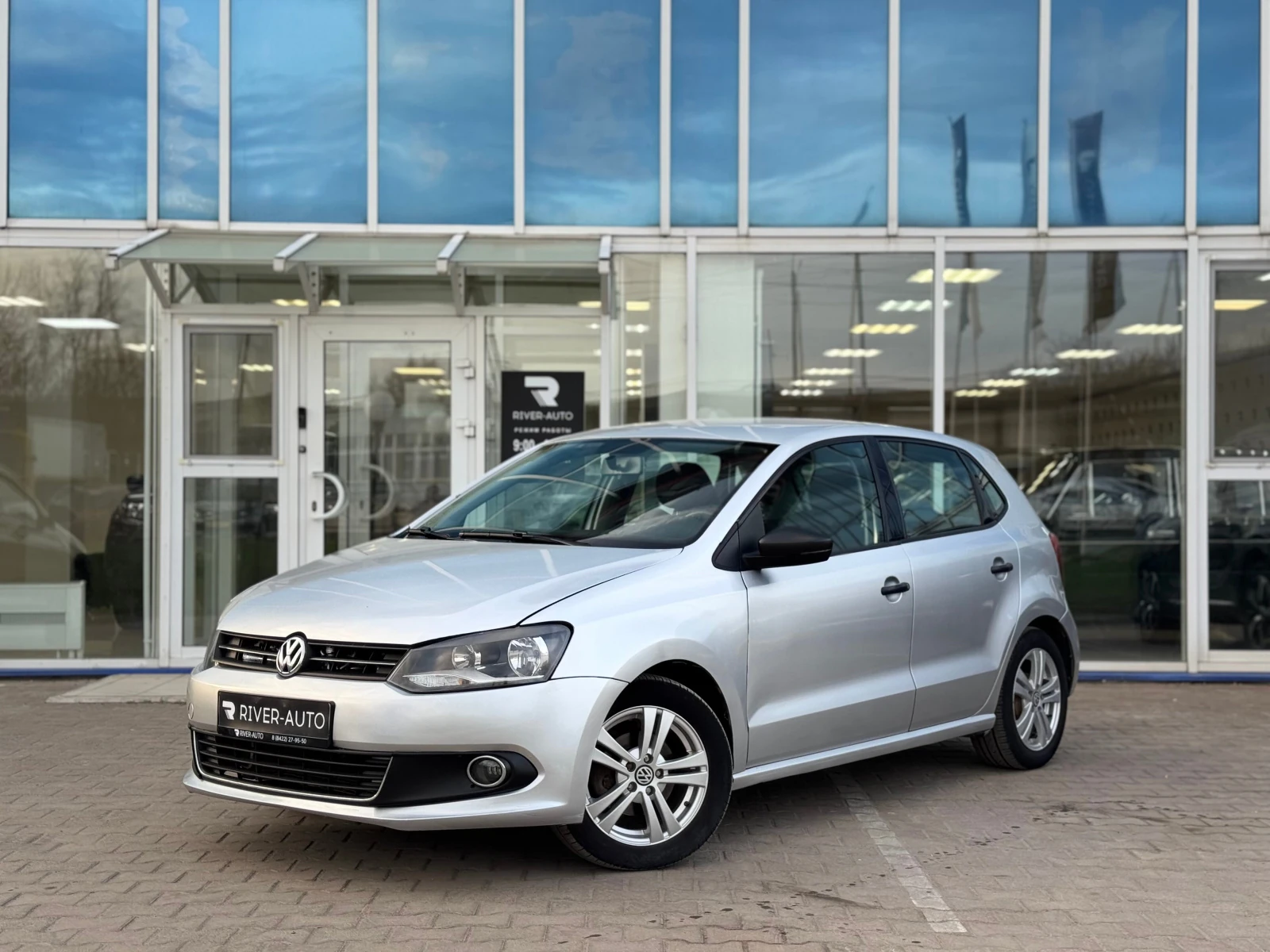 Volkswagen Polo, 2010г, передний привод, механика