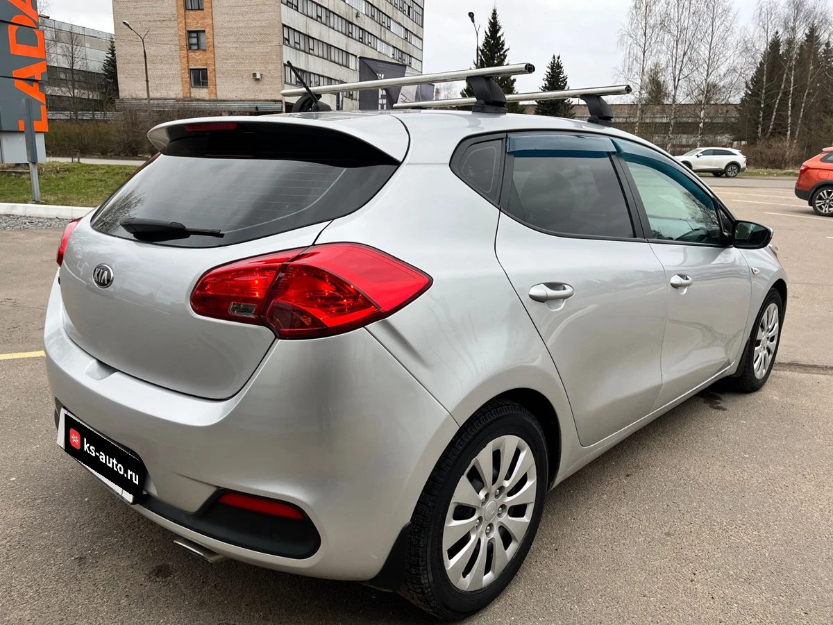 Kia Ceed, 2012г, передний привод, автомат