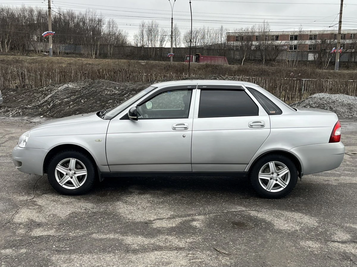 Lada (ВАЗ) Priora, 2011г, передний привод, механика