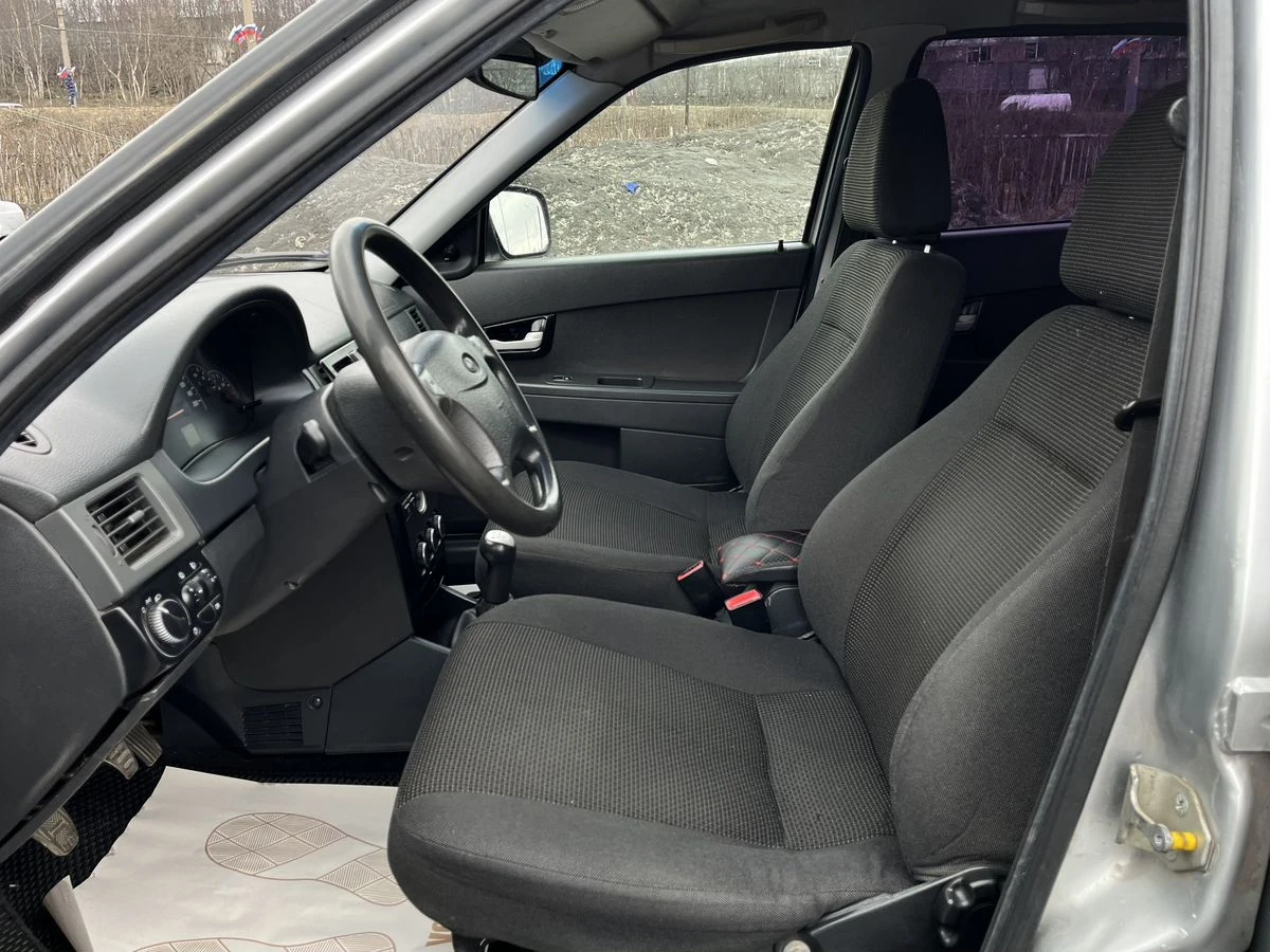 Lada (ВАЗ) Priora, 2011г, передний привод, механика