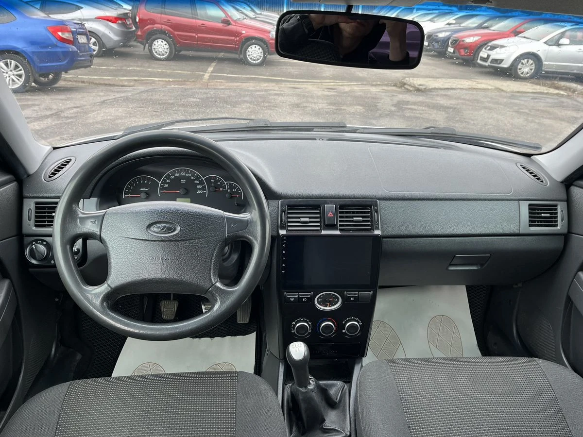 Lada (ВАЗ) Priora, 2011г, передний привод, механика