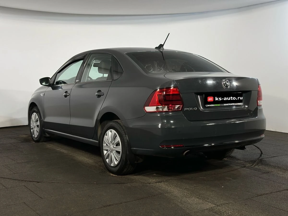 Volkswagen Polo, 2017г, передний привод, механика