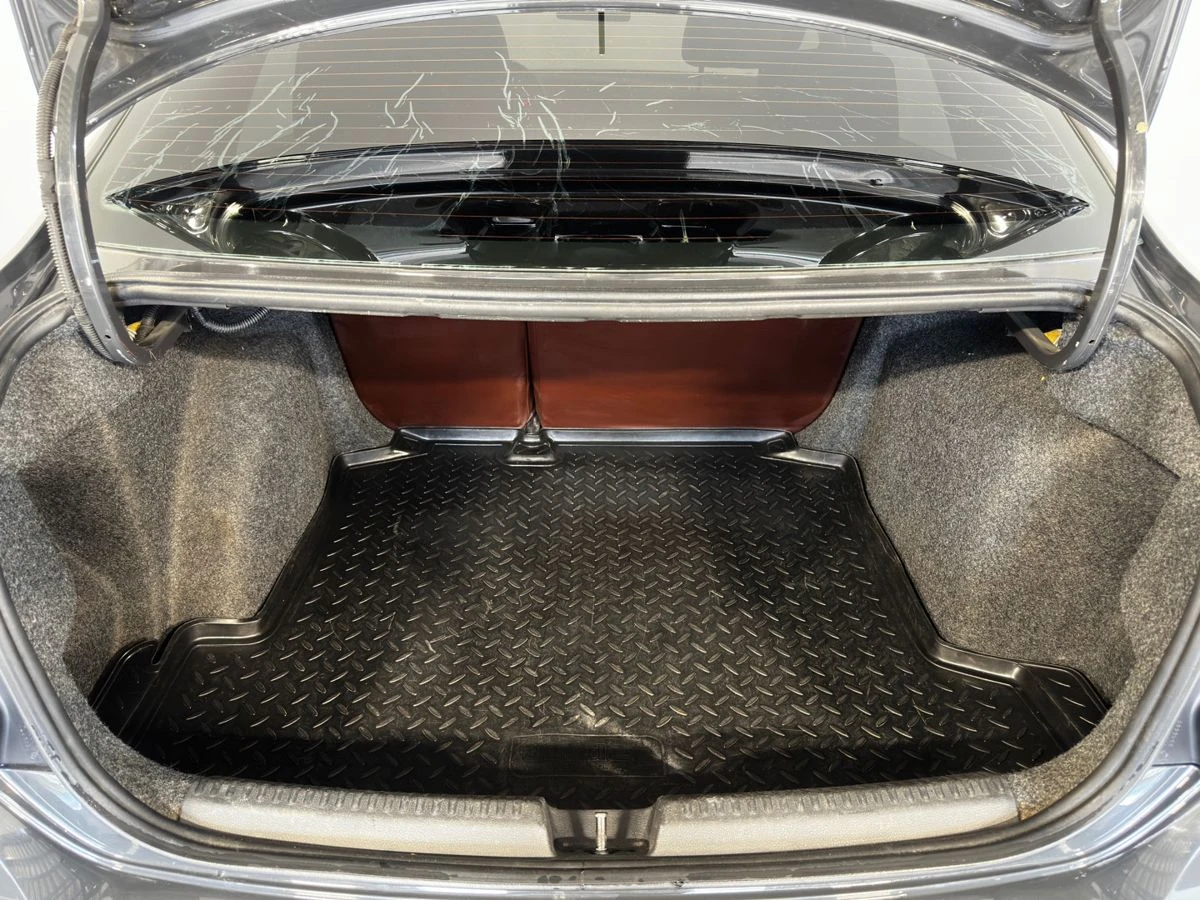 Volkswagen Polo, 2017г, передний привод, механика