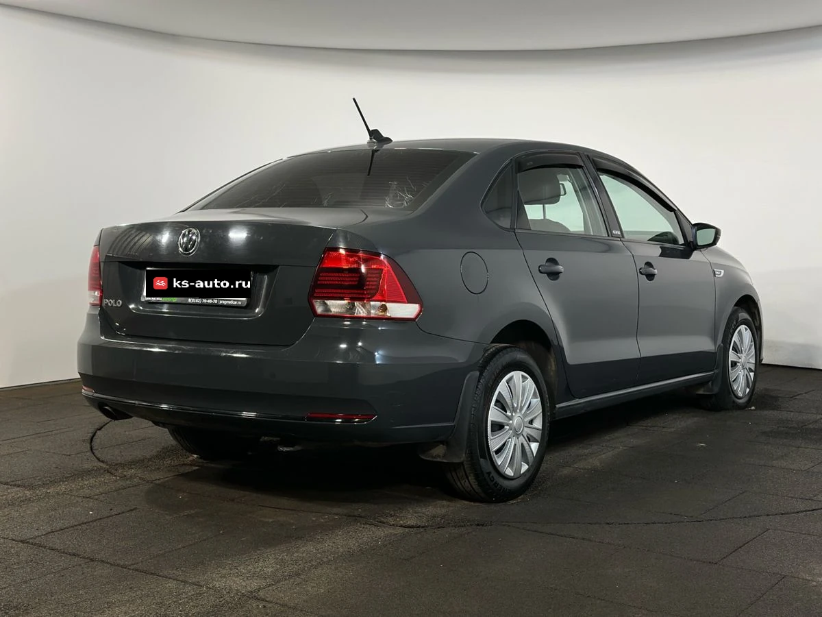 Volkswagen Polo, 2017г, передний привод, механика