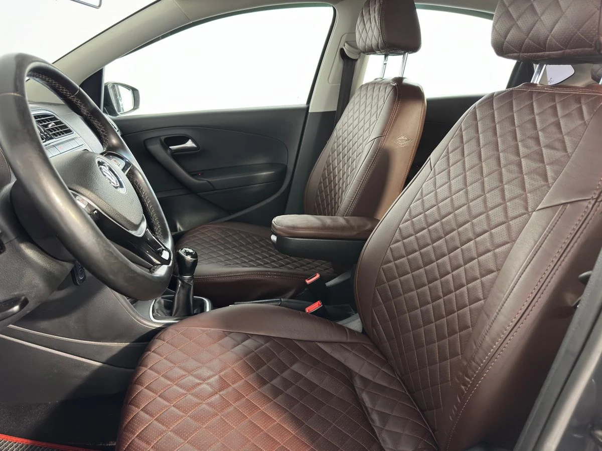 Volkswagen Polo, 2017г, передний привод, механика