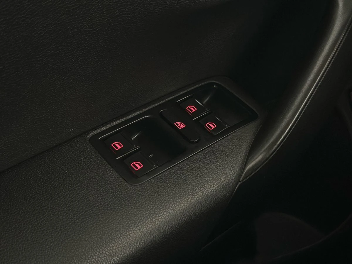 Volkswagen Polo, 2017г, передний привод, механика