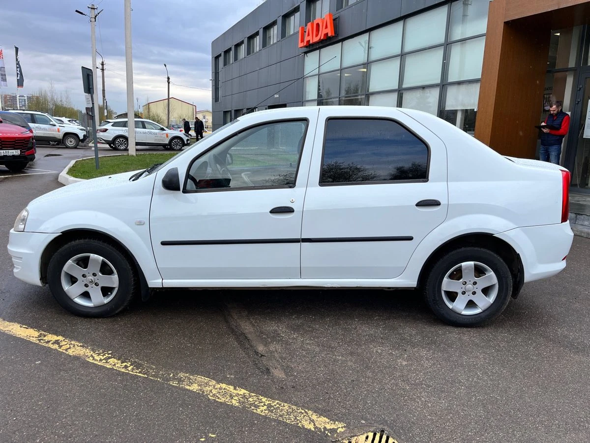 Renault Logan, 2011г, передний привод, механика