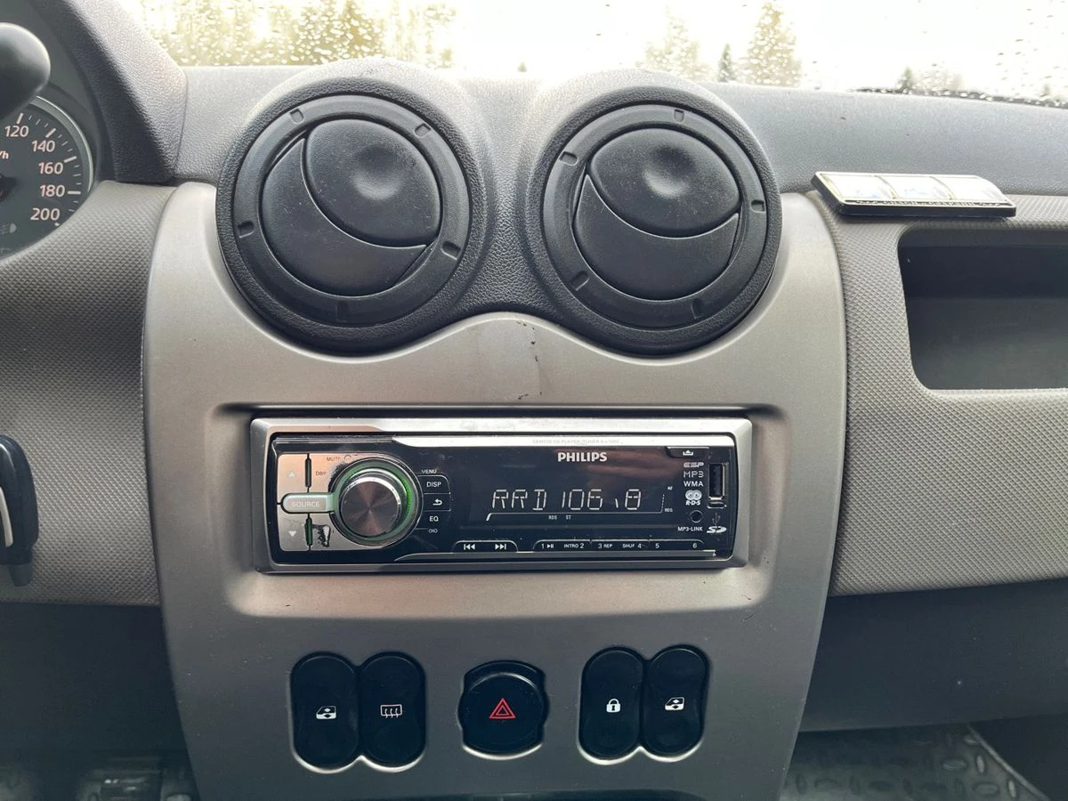 Renault Logan, 2011г, передний привод, механика