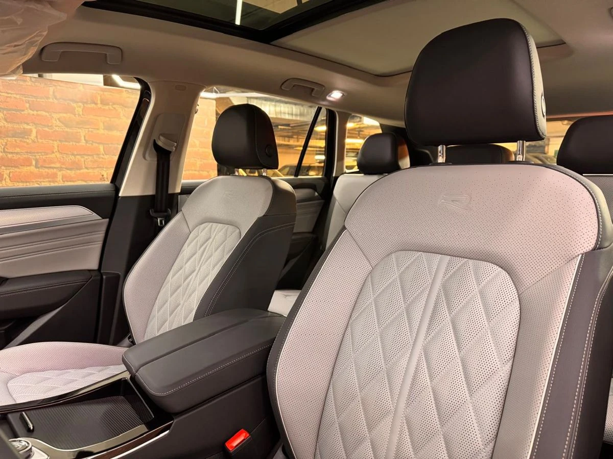 Volkswagen Tavendor, 2026г, полный привод, робот