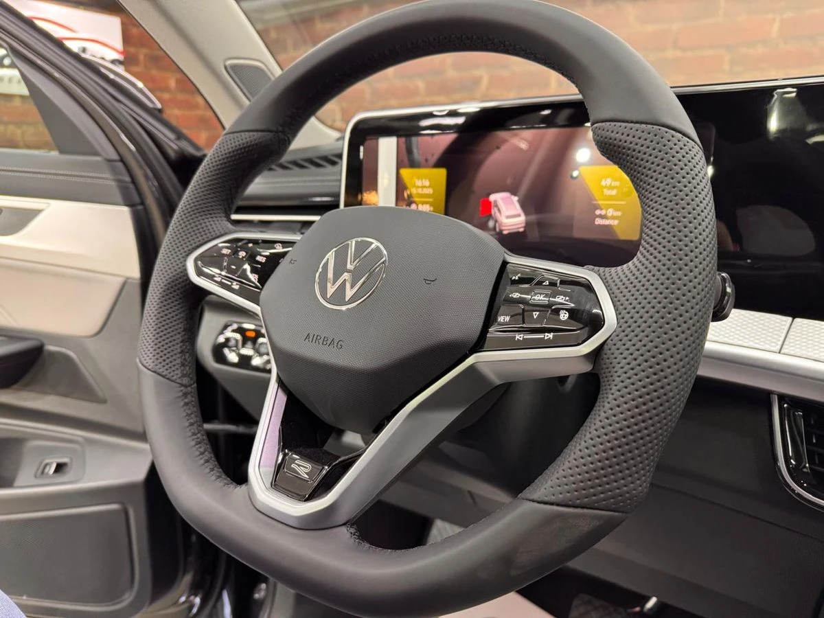 Volkswagen Tavendor, 2026г, полный привод, робот