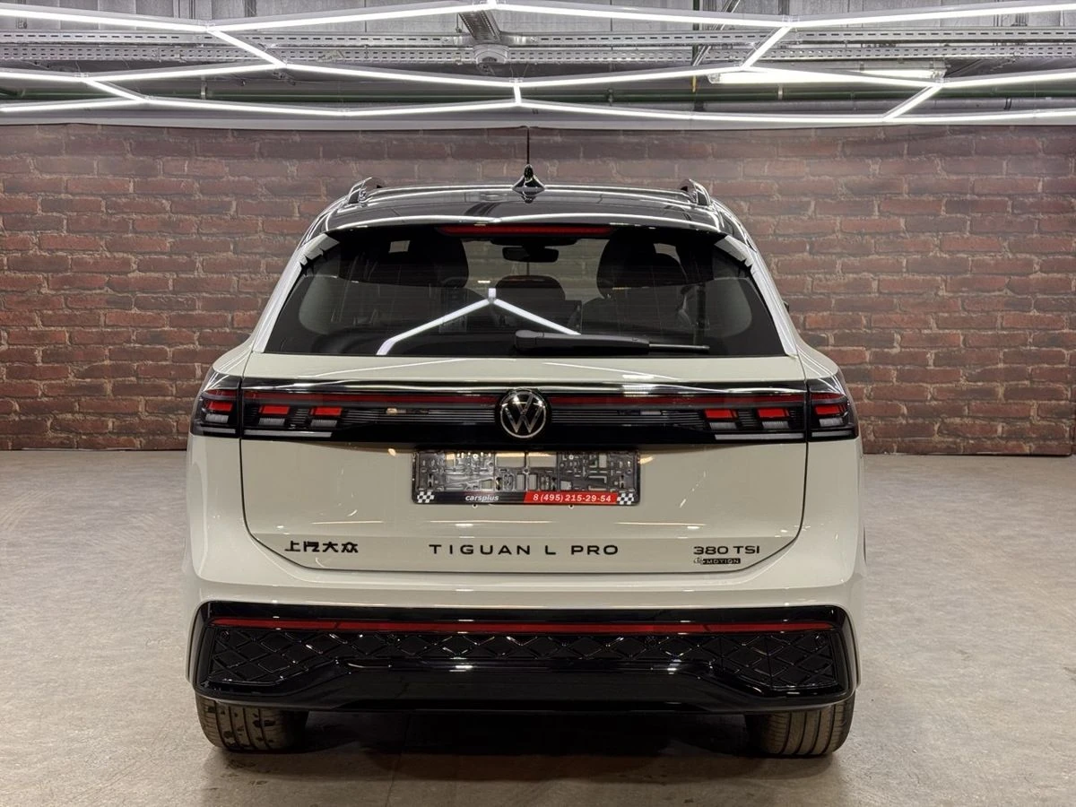 Volkswagen Tiguan, 2026г, полный привод, робот