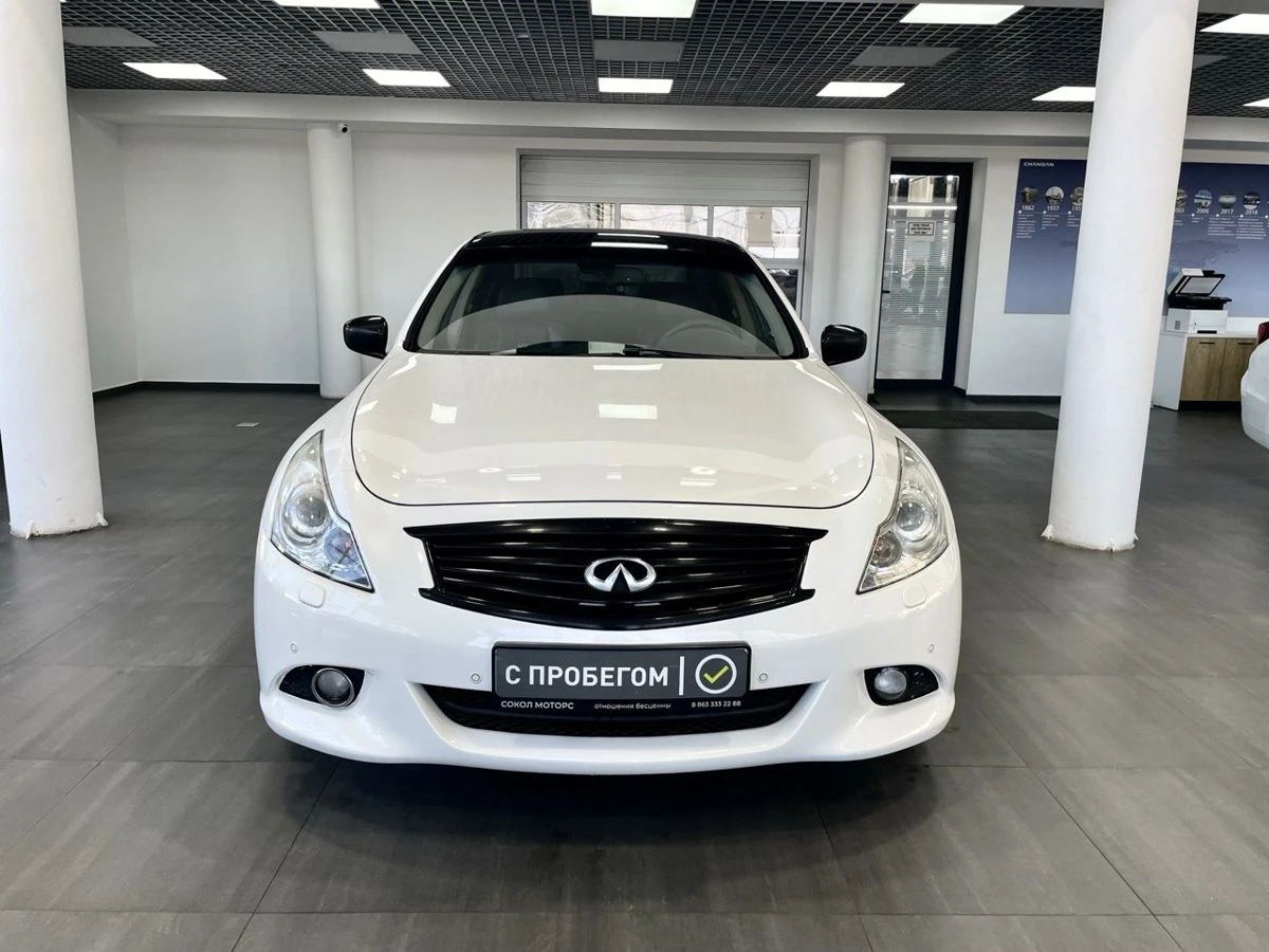 Infiniti G25, 2013г, задний привод, автомат