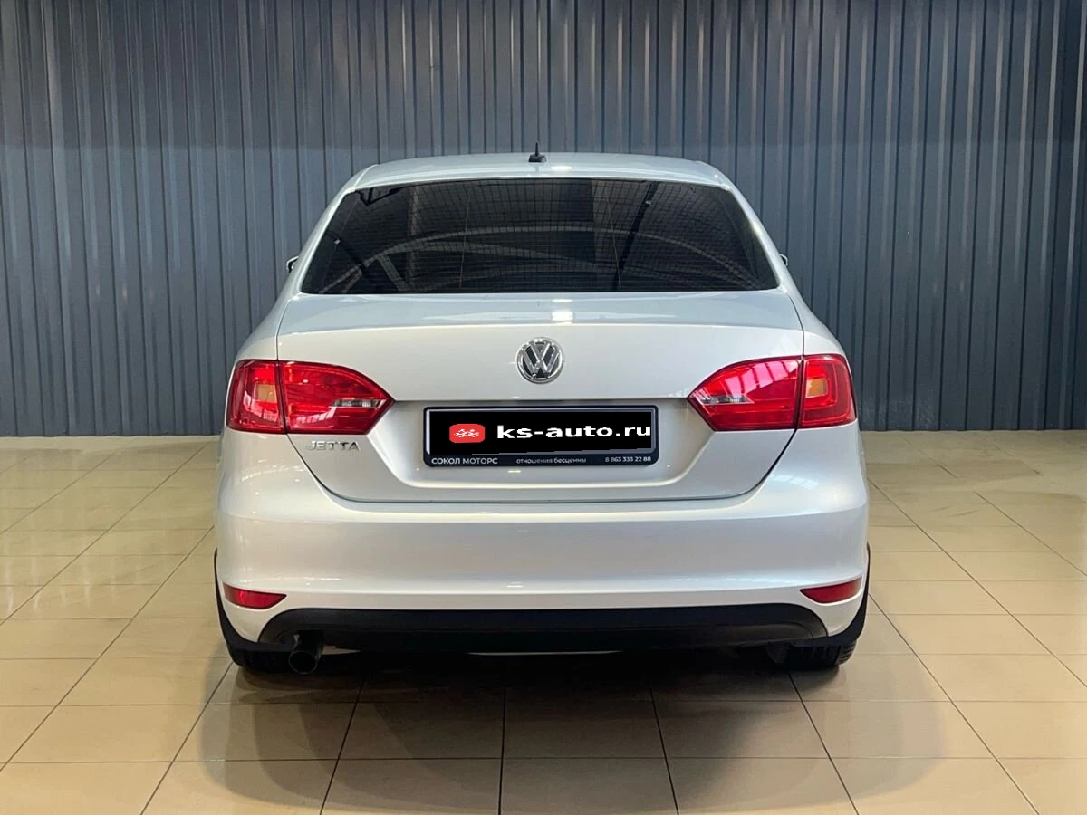 Volkswagen Jetta, 2014г, передний привод, автомат
