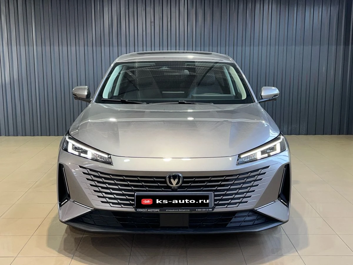 Changan Lamore, 2024г, передний привод, робот
