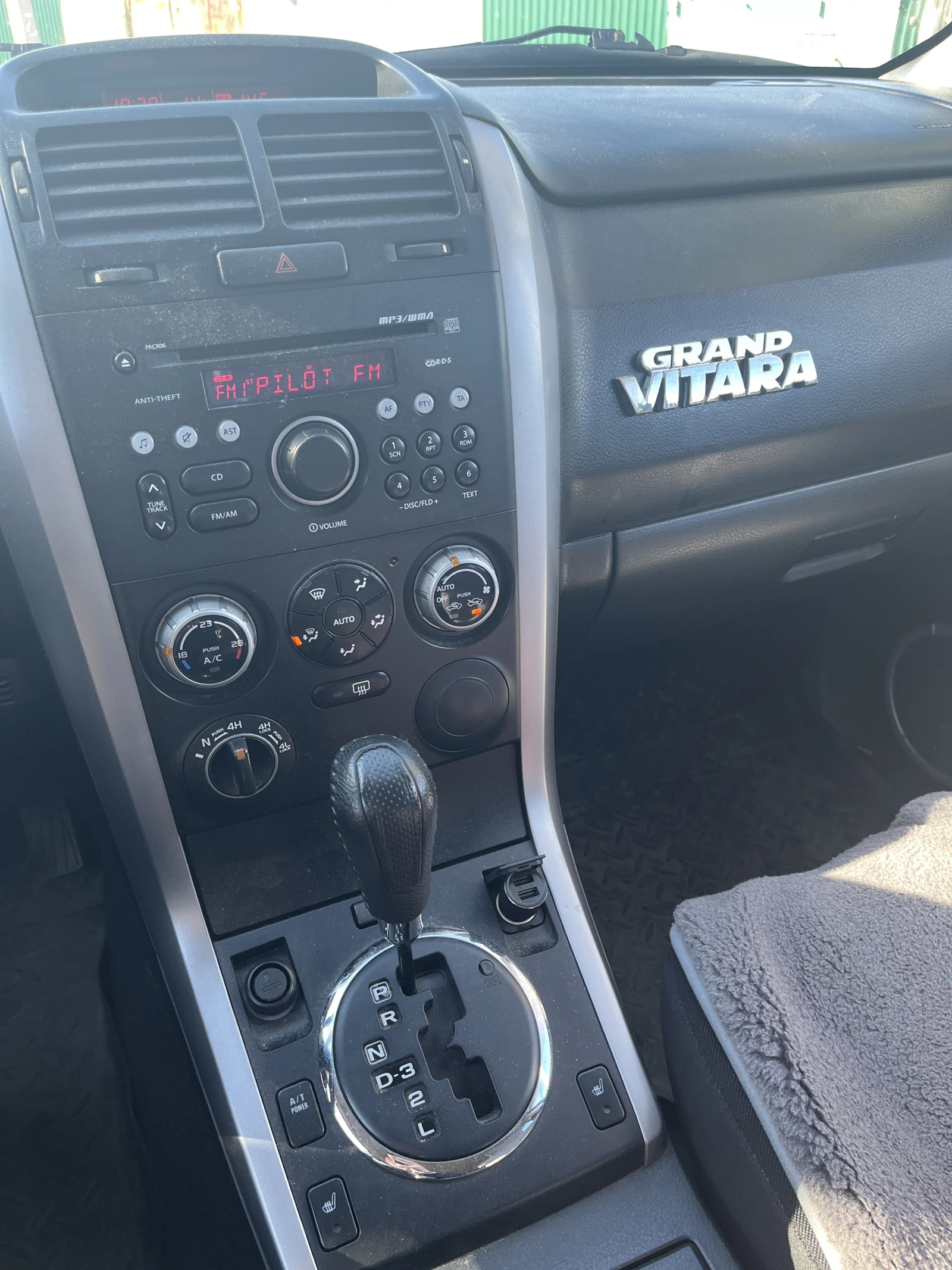 Suzuki Grand Vitara, 2007г, полный привод, автомат