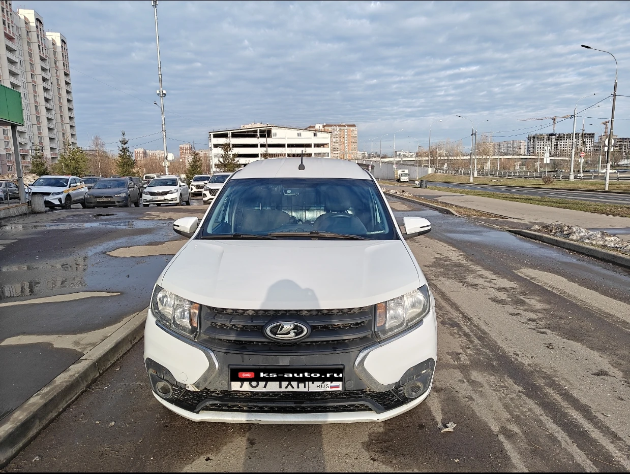 Lada (ВАЗ) Largus, 2021г, передний привод, механика