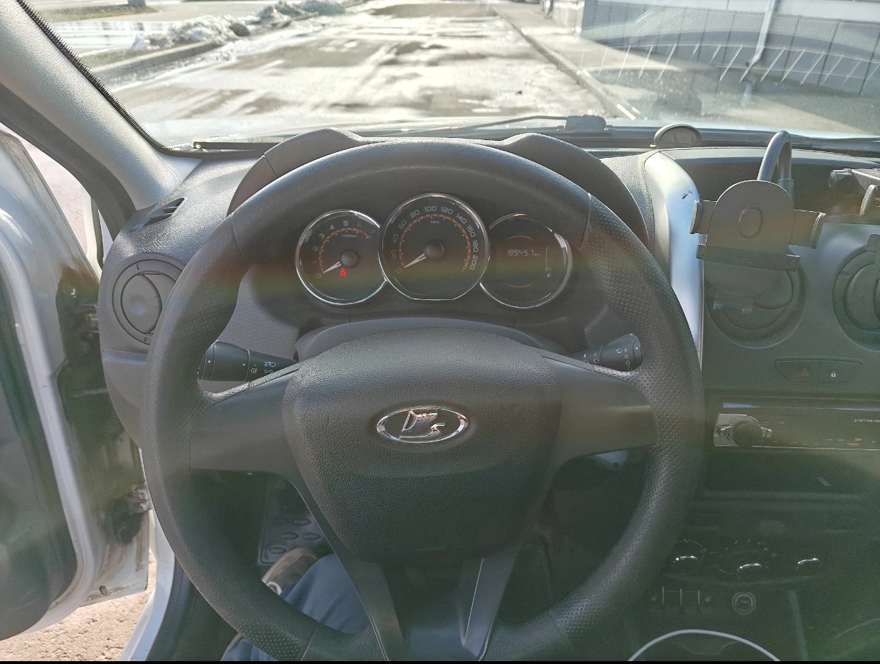 Lada (ВАЗ) Largus, 2021г, передний привод, механика