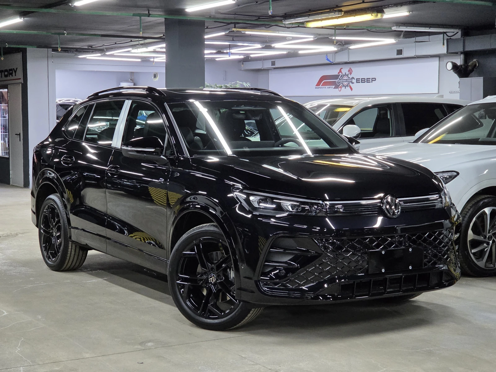 Volkswagen Tiguan, 2026г, полный привод, робот