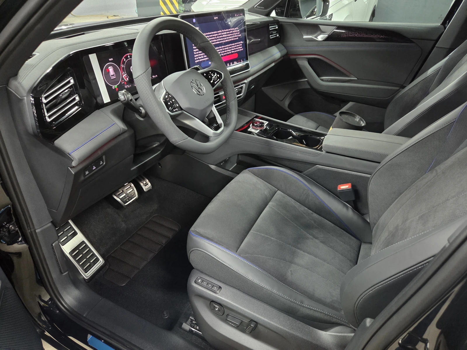 Volkswagen Tiguan, 2026г, полный привод, робот