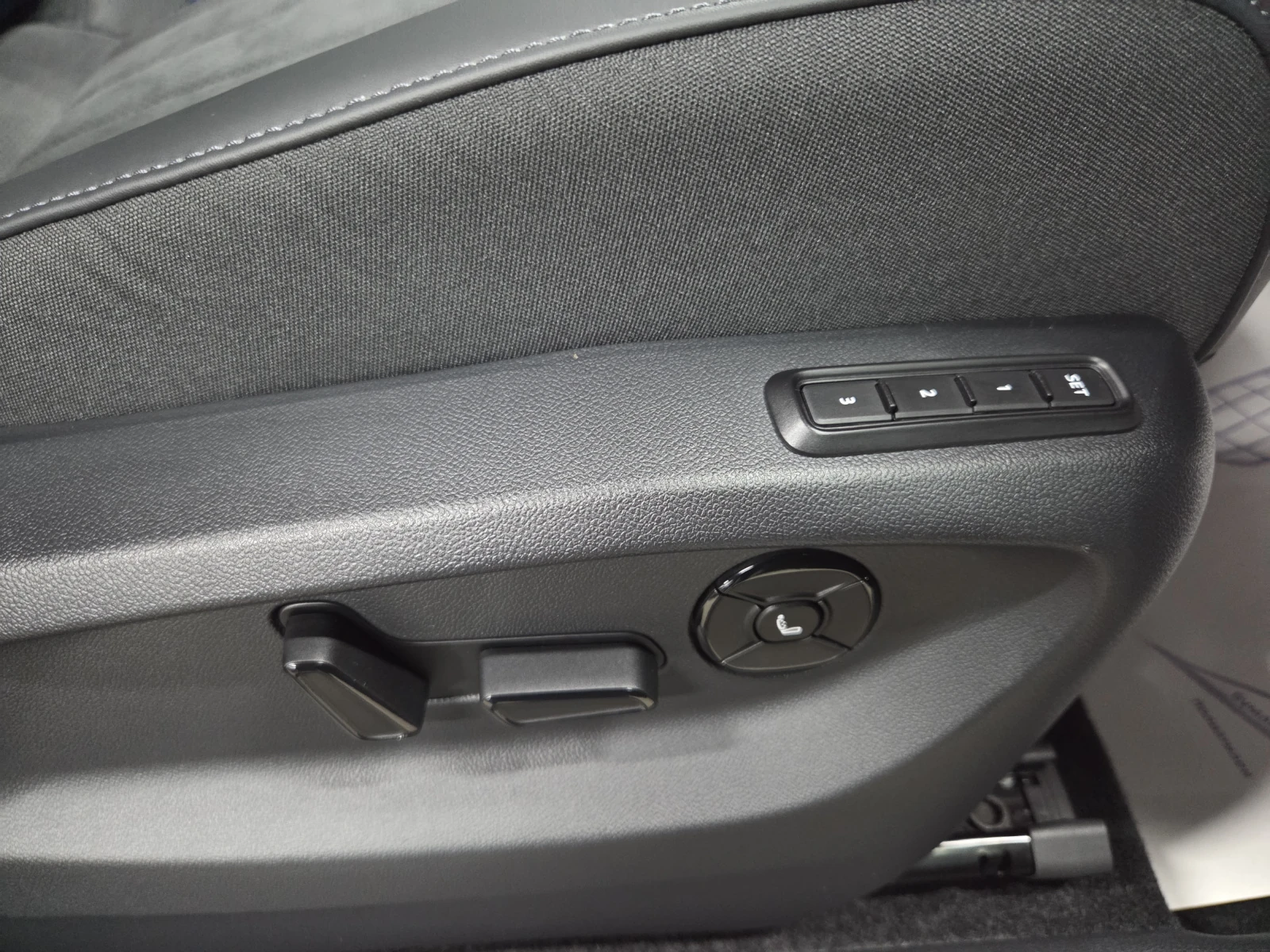 Volkswagen Tiguan, 2026г, полный привод, робот