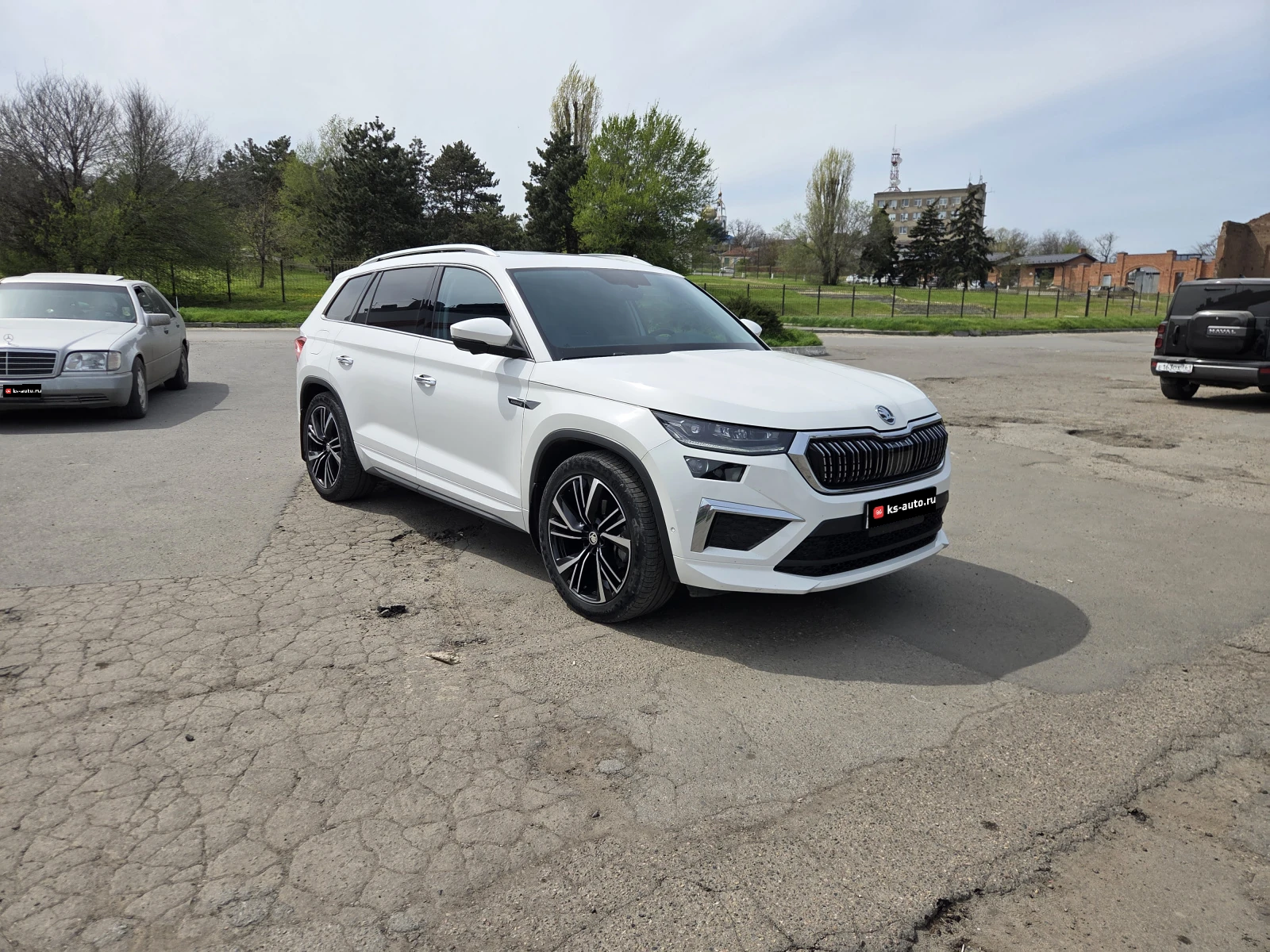 Skoda Kodiaq, 2024г, полный привод, робот