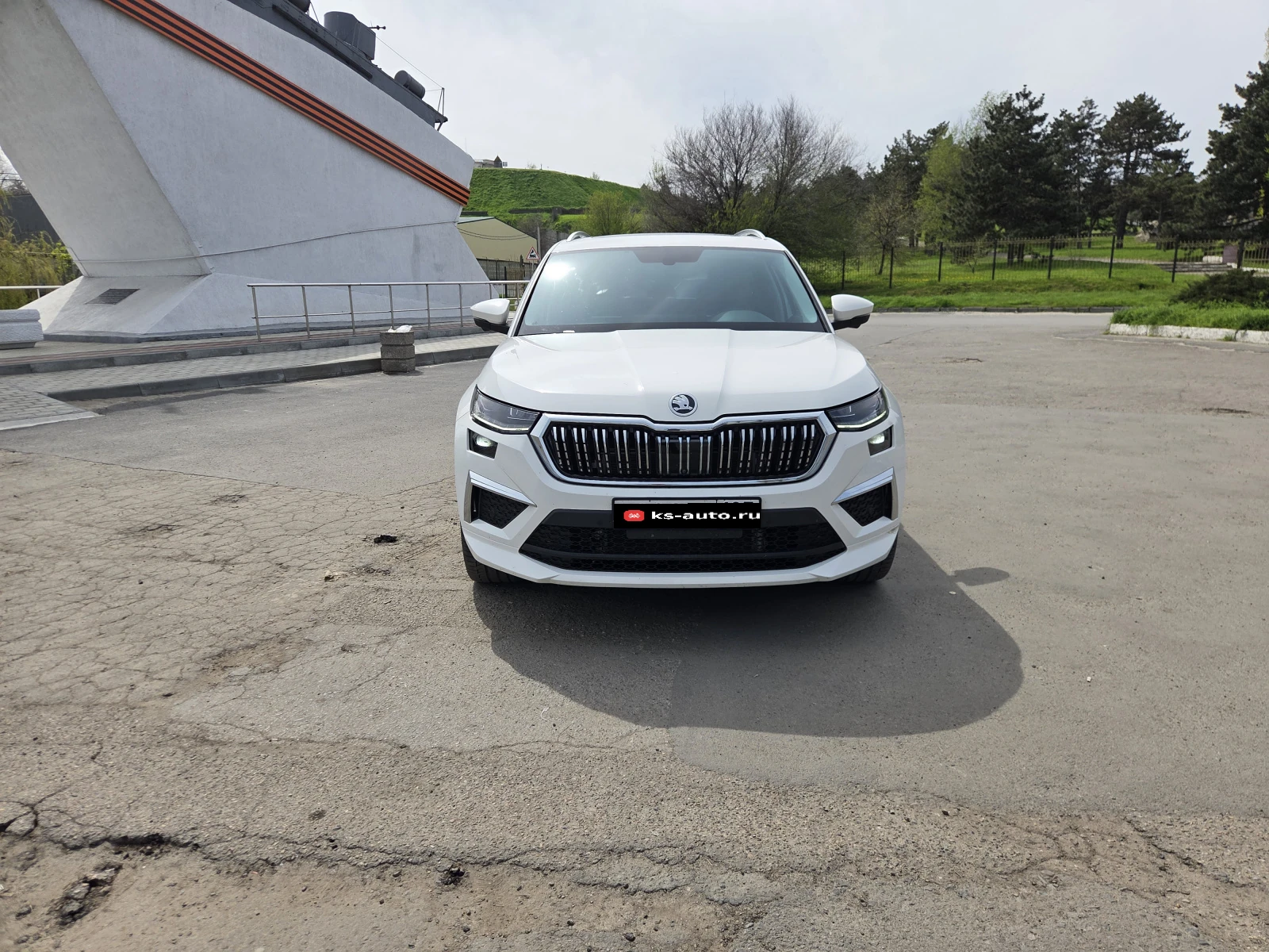 Skoda Kodiaq, 2024г, полный привод, робот