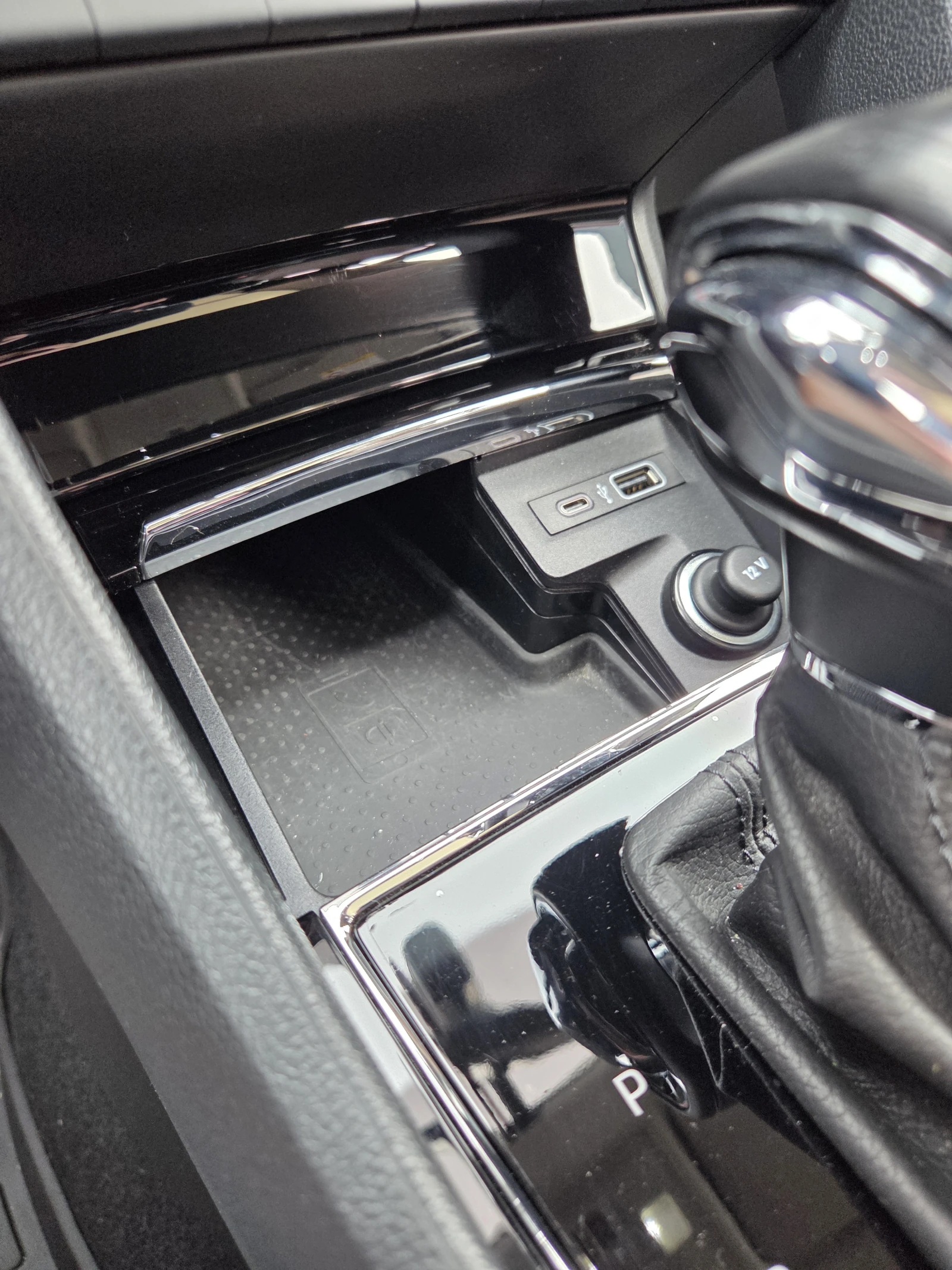 Skoda Kodiaq, 2024г, полный привод, робот