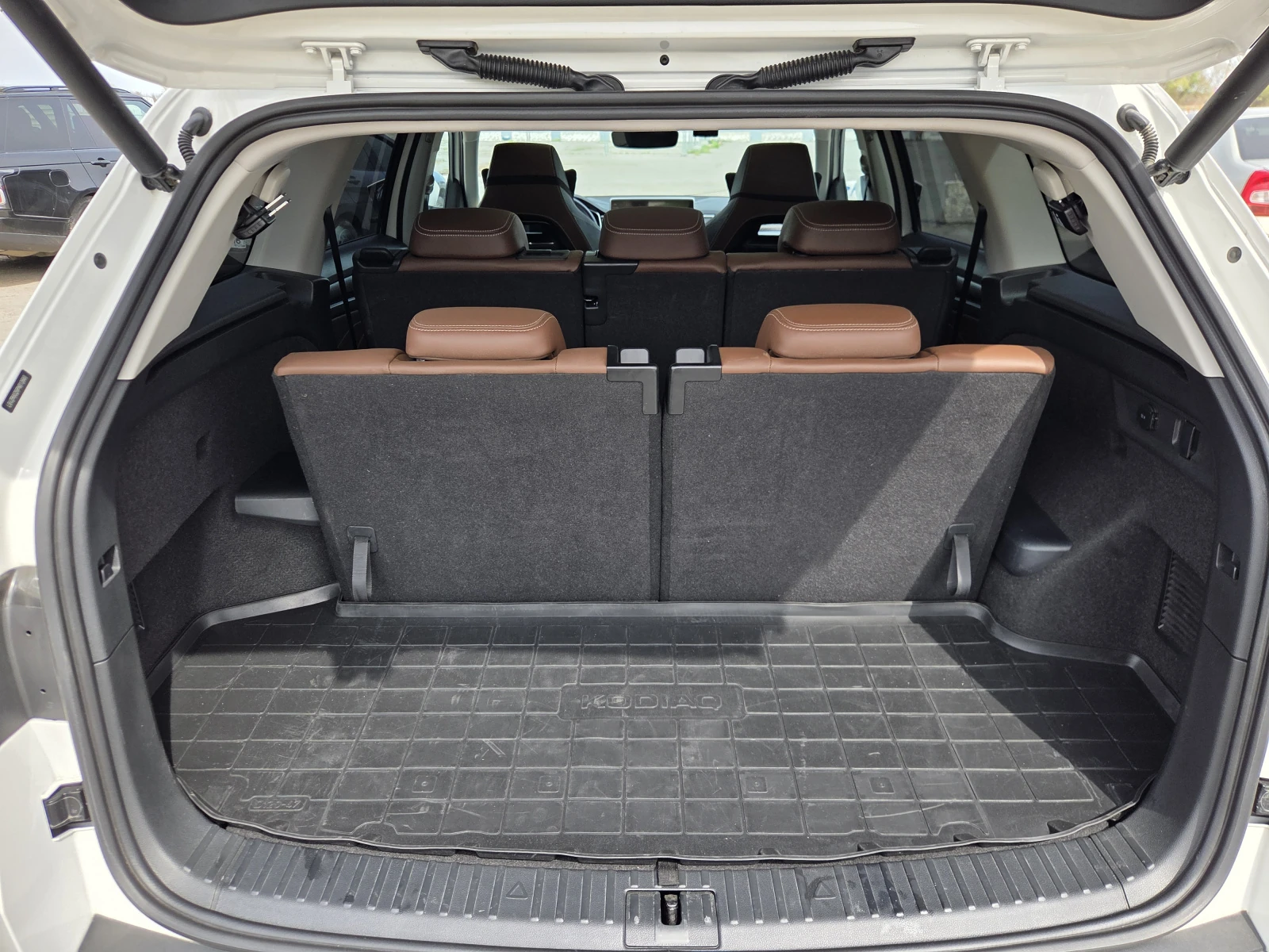 Skoda Kodiaq, 2024г, полный привод, робот