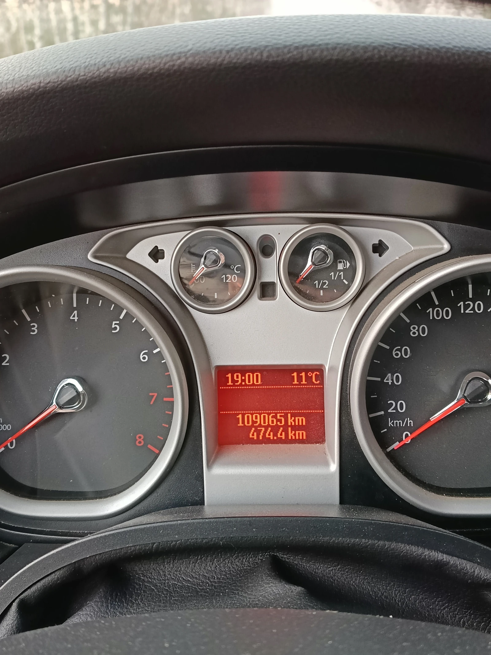 Ford Focus, 2011г, передний привод, механика