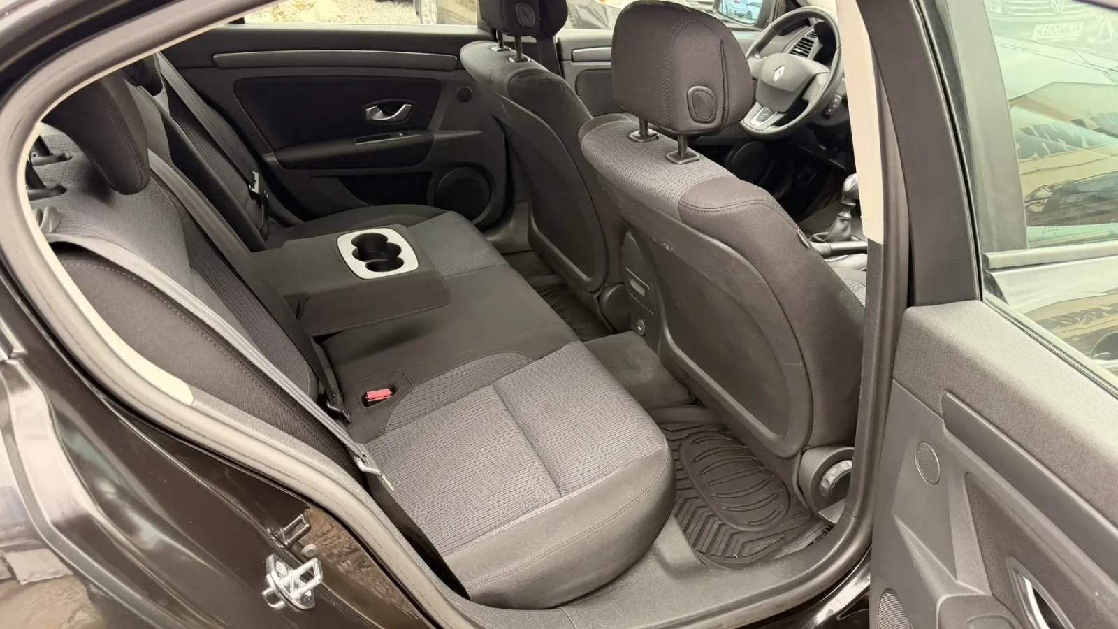 Renault Laguna, 2008г, передний привод, механика