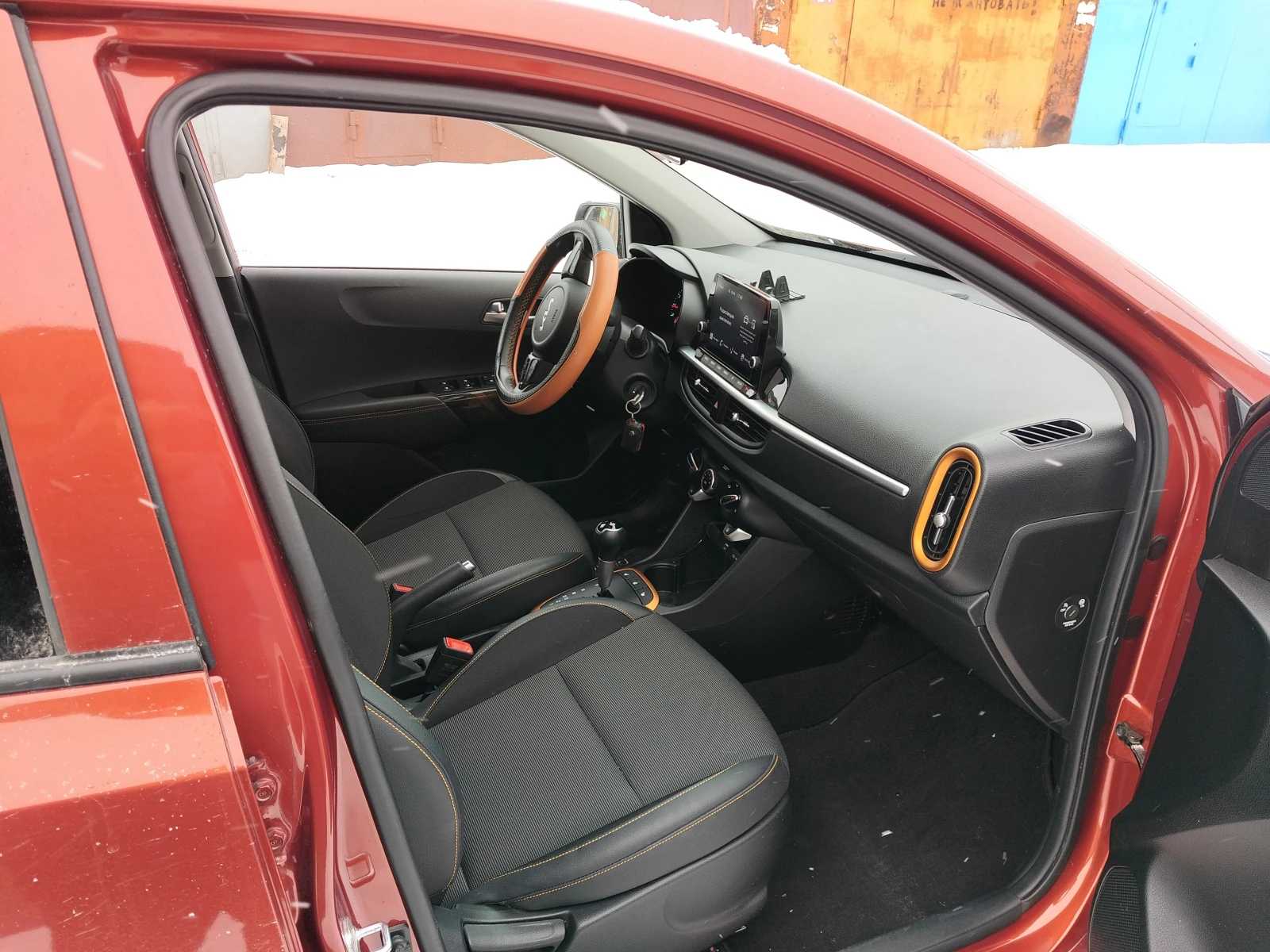 Kia Picanto, 2022г, передний привод, автомат