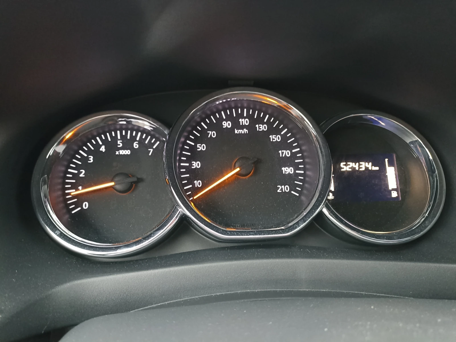 Renault Logan, 2020г, передний привод, механика