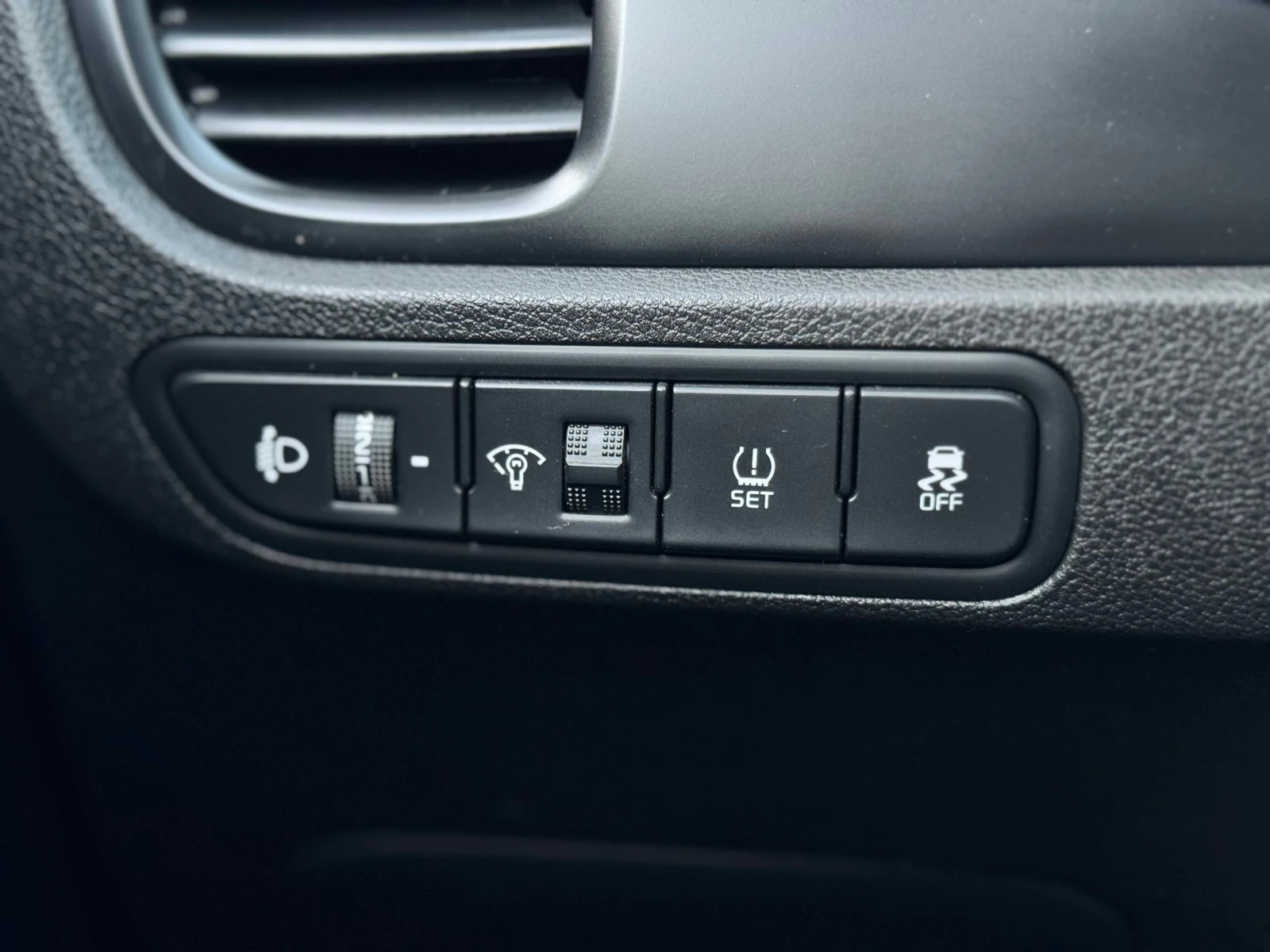 Kia Rio, 2020г, передний привод, механика