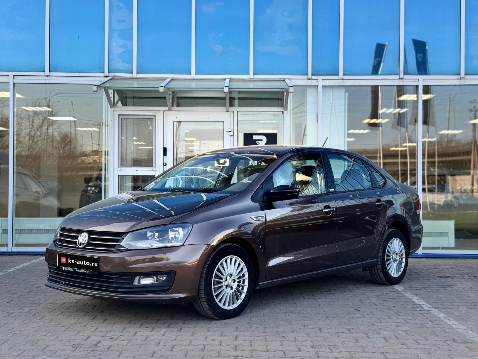 Volkswagen Polo, 2018г, передний привод, автомат