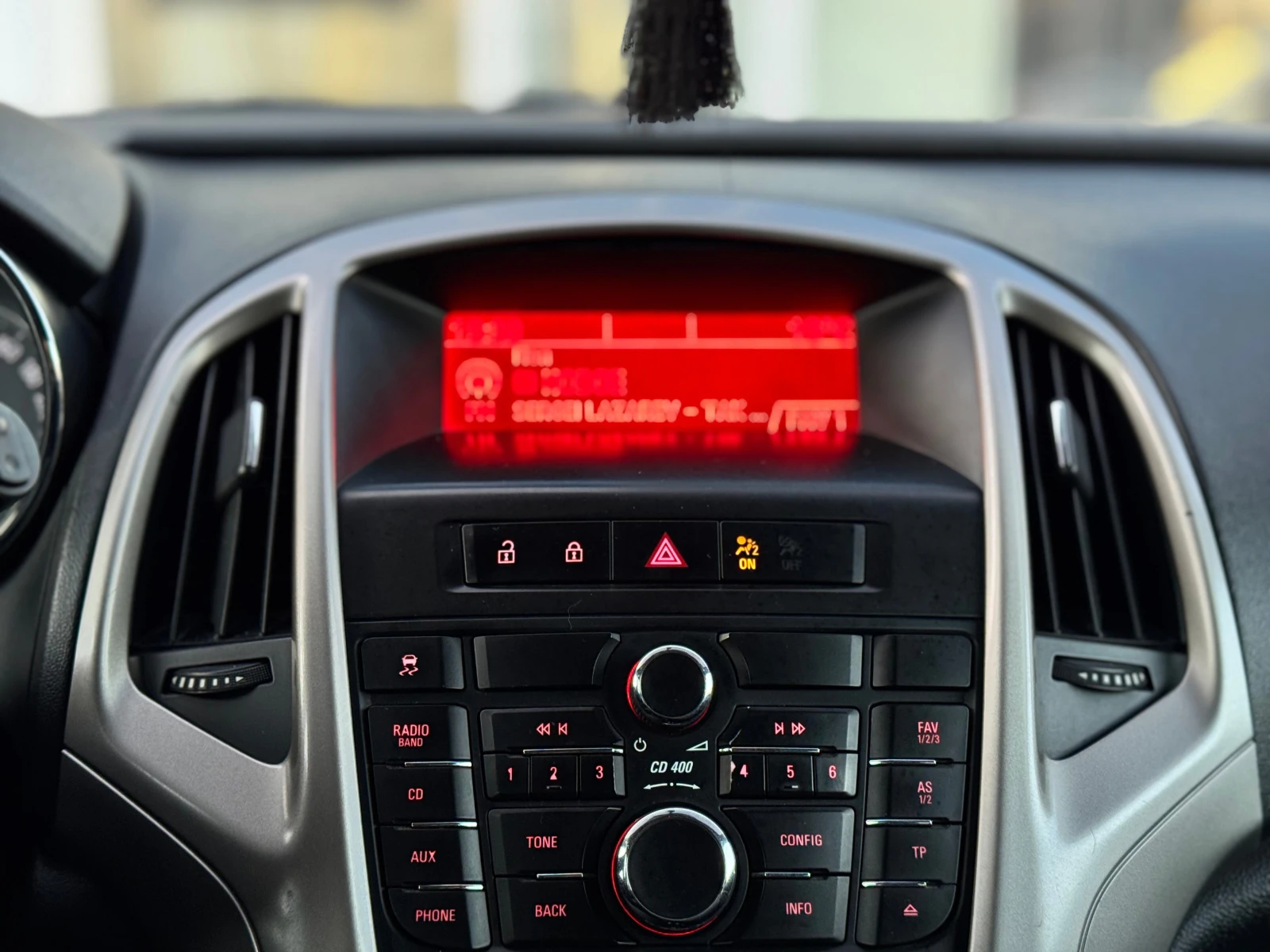 Opel Astra, 2010г, передний привод, механика