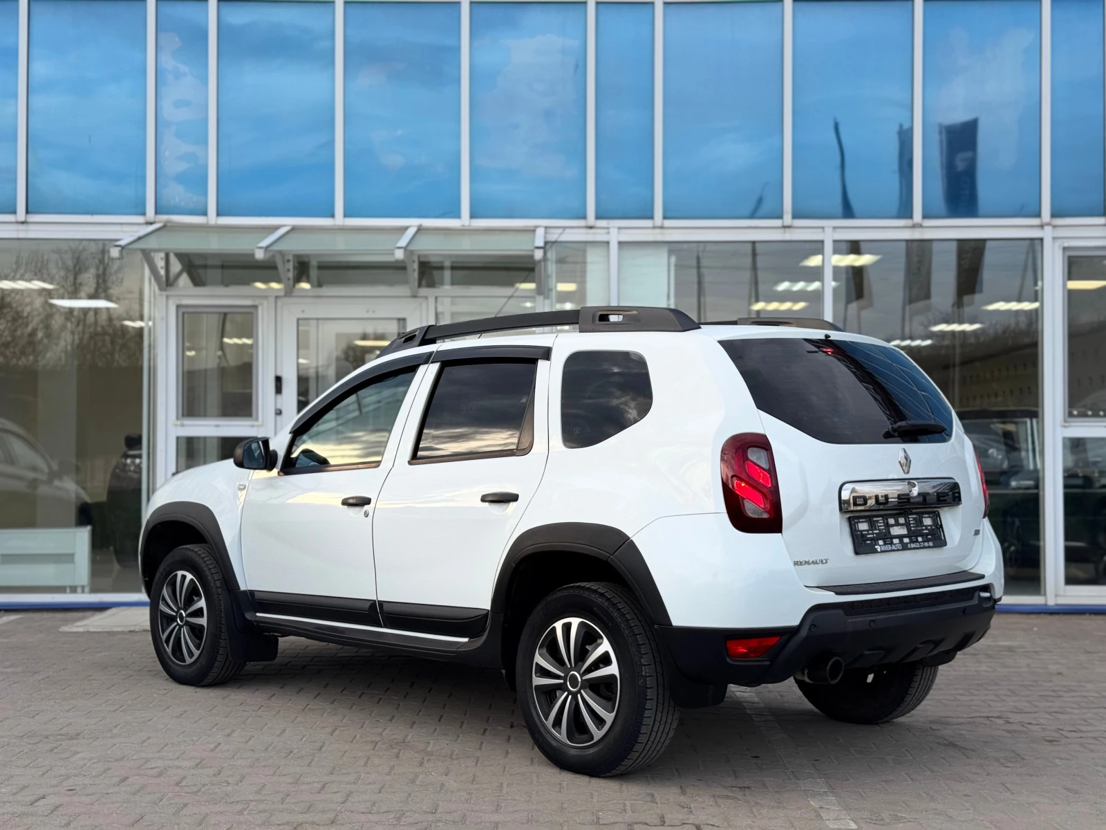 Renault Duster, 2015г, полный привод, механика