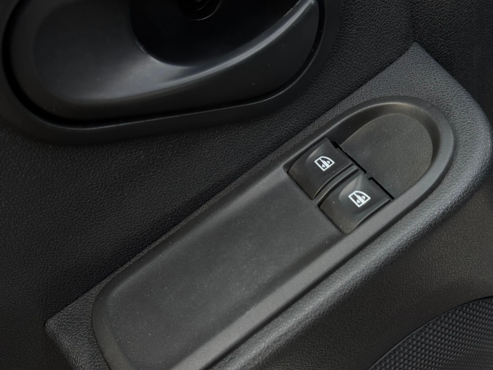 Renault Duster, 2015г, полный привод, механика