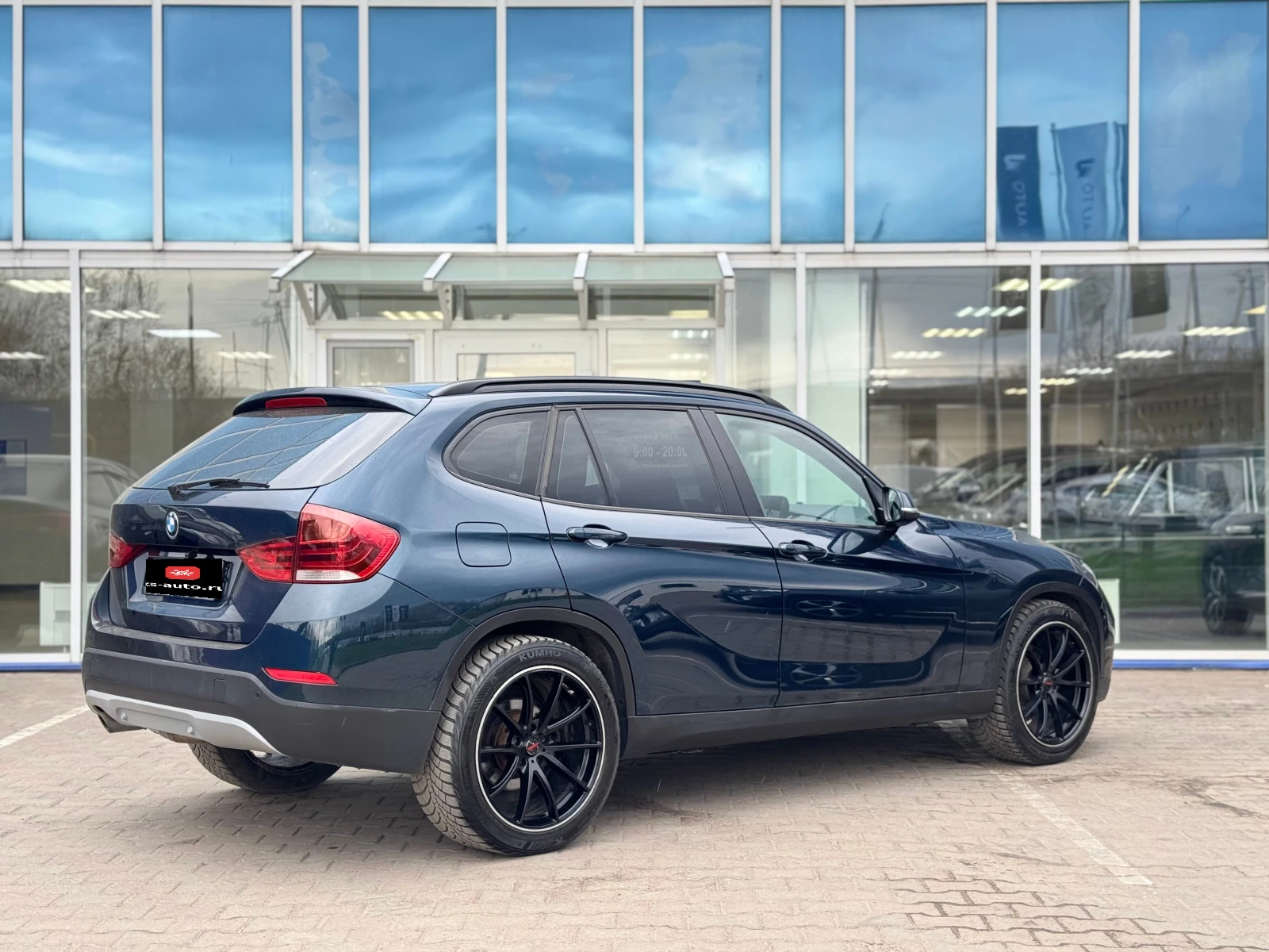 BMW X1, 2013г, задний привод, автомат