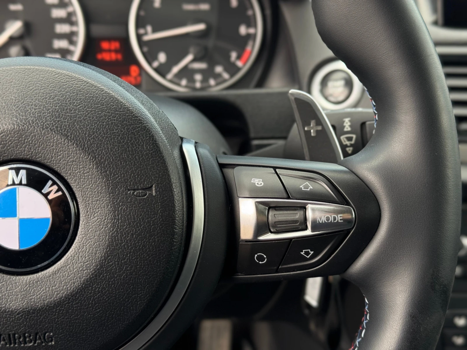 BMW X1, 2013г, задний привод, автомат